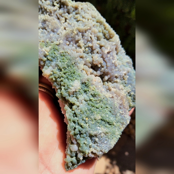 Beautiful Large Multi-hued Grape Agate Wave Shaped Freeform - Picture 12 of 14